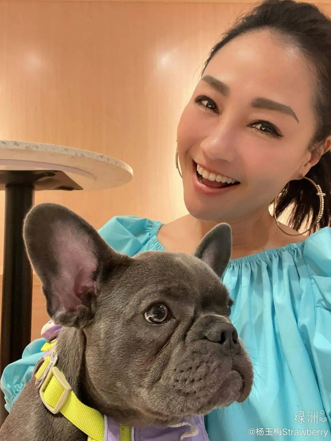 61岁杨玉梅自述不当遭遇,富豪利诱开房被拉黑