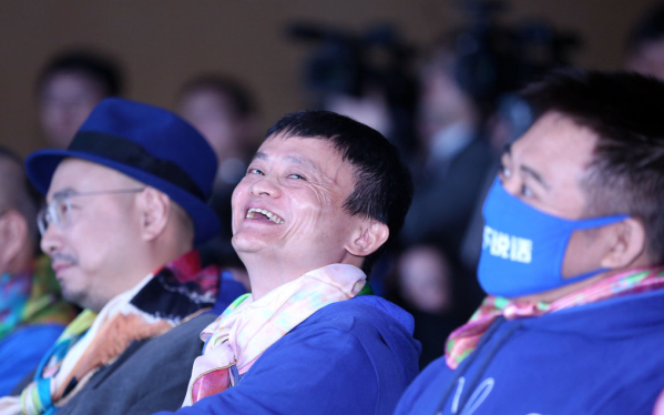 文章出轨事件:为何他敢叫板媒体?深度解析