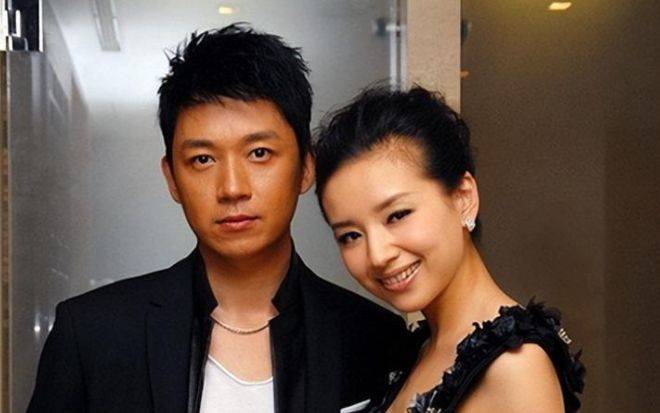 内娱明星再陷“不拉窗帘”魔咒:从董洁到周也