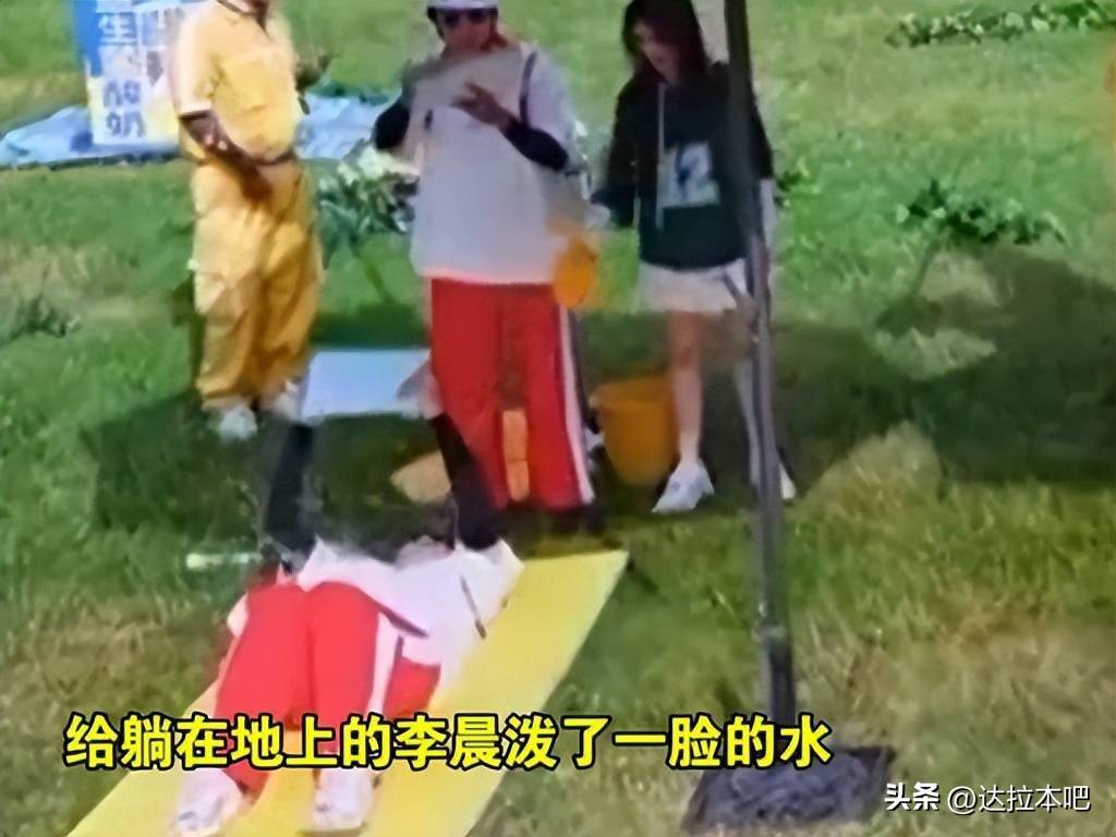 2026娱乐圈顶流翻车潮:六位艺人为何集体跌落?