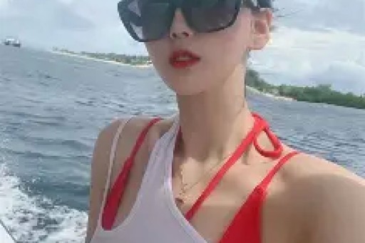 网红白冰偷税遭官媒痛批自毁前程