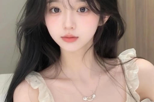 文章疑似新恋情曝光 约会送美女乘高铁