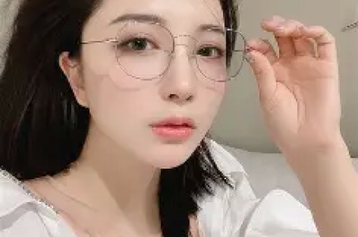 田姥姥外孙人设崩塌 前女友控家暴劈腿
