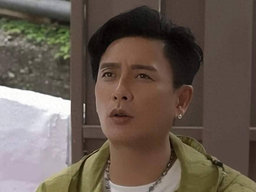 黄宗泽不婚主义：因父母离婚，临终要花光所有积蓄