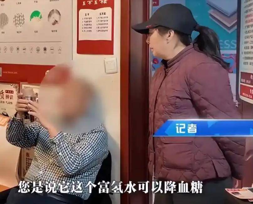 再多名利救不了屡屡犯错的倪萍