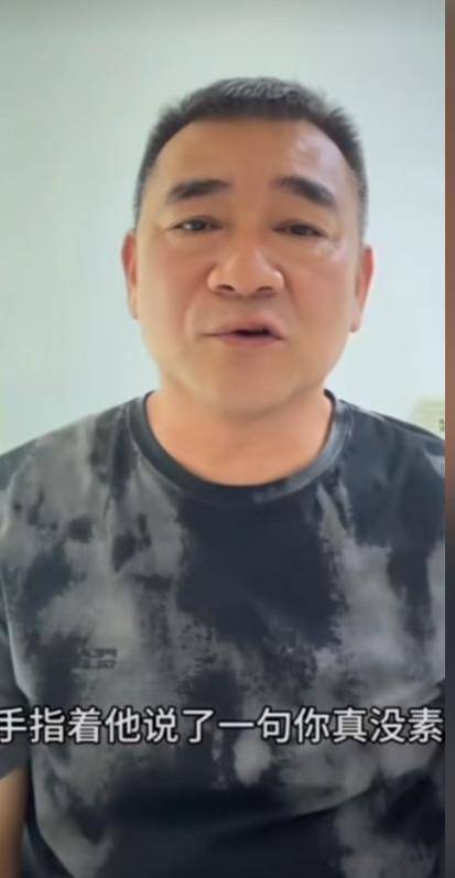 山东男子殴打女孩:拽头扇耳光,警方定性事件详情